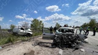 Πολύνεκρο δυστύχημα στον Έβρο μετά από μετωπική (φωτο)