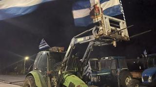 Μέτρα ενίσχυσης υπόσχεται ο Υπουργός Αγροτικής Ανάπτυξης, για να ανοίξουν τα μπλόκα