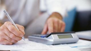 Πώς θα ρυθμίσετε τις οφειλές σας σε 100 δόσεις.