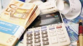 Φ.Π.Α.: Σε ποια προϊόντα και υπηρεσίες μειώνεται από 23% σε 13%.