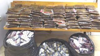 Κομοτηνή: Συνελήφθη πριν "ρίξει" στην αγορά χιλιάδες παράνομα φαρμακευτικά σκευάσματα