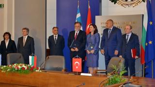 Ιδρύεται "Κοινό Κέντρο Επαφής" μεταξύ Ελλάδας, Τουρκίας και Βουλγαρίας.