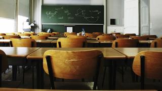 Οι ειδικότητες για τα Δ.Ι.Ε.Κ για το Χειμερινό Εξάμηνο 2015 - 2016.