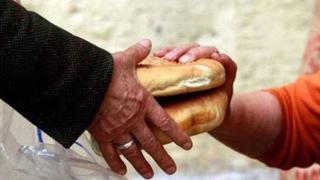 Χιλιάδες οι αιτήσεις για το πρόγραμμα επισιτιστικής βοήθειας και στον Έβρο.
