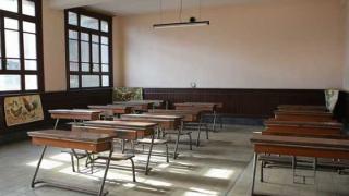 Πότε κλείνουν τα σχολεία για τα Χριστούγεννα και πότε ανοίγουν