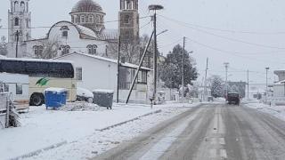 Συνεχίζεται η επέλαση του χιονιά σε όλο τον Έβρο (φωτο + video)