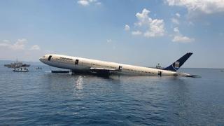 Κεσσάνη: Οι Τούρκοι βυθίζουν αεροπλάνο στον κόλπο Ξηρού (video)