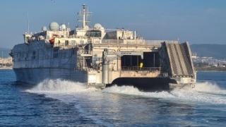Τι λέει ΔΕΥΑΑ για την ξαφνική αποχώρηση του πλοίου «USNS YUMA» εξαιτίας του νερού