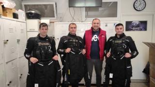 Παραδόθηκαν 141 στολές σε δικυκλιστές της Ομάδας ΔΙΑΣ και Τροχαίας στην Περιφέρεια ΑΜΘ