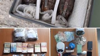 Ξάνθη: Χειροπέδες σε 2 άτομα για ναρκωτικά - Τι βρέθηκε στο σπίτι των συλληφθέντων