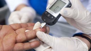 Δωρεάν προληπτικοί έλεγχοι μέτρησης σακχάρου για πολίτες άνω των 65 ετών.