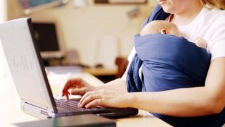 Αυξάνεται η άδεια μητρότητας: Ποιες τη δικαιούνται