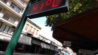 Καύσωνας: Τα "καταφύγια" δροσιάς στην Αλεξανδρούπολη 