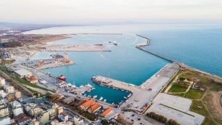 Συνδέεται στο δίκτυο φυσικού αερίου το FSRU Αλεξανδρούπολης