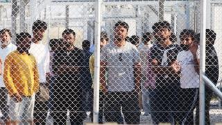VICE GREECE : "Εθνικιστικό παραλήρημα υπαλλήλου του Υπ. Μετανάστευσης στο Καμπ Προσφύγων του Έβρου"