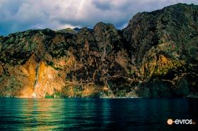 "Ένας παραδεισένιος καταρράκτης στη Σαμοθράκη". 