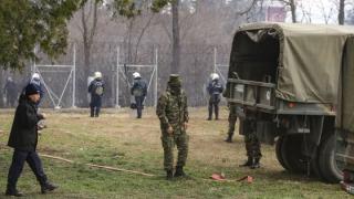 Στεφανής: 9.600 προσπάθειες παραβίασης των συνόρων μας τη νύχτα