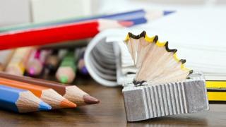 Η Εθελοντική ομάδα Διδυμοτείχου "Αποδίδω" συγκεντρώνει σχολικά είδη!