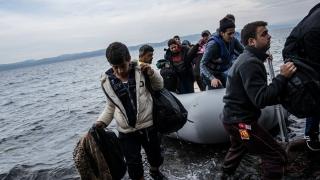 Ανησυχία ενόψει καλοκαιριού: Μέσα σε 24 ώρες 123 μην νόμιμοι μετανάστες έφτασαν με βάρκα στην Αλεξανδρούπολη! 