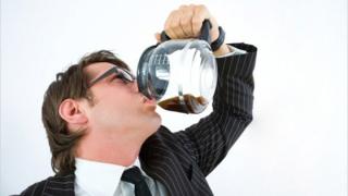 Εθισμός στην καφεΐνη: τι συμβαίνει πραγματικά;