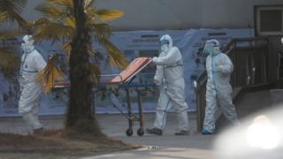 ΕΚΑΒ: Άσκηση στο νοσοκομείο Αλεξανδρούπολης για πιθανό κρούσμα κορονοϊού (video)