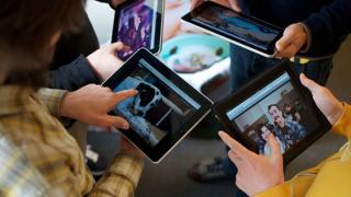 Δέκα tablets δώρισε η ένωση «Μαζί για το Παιδί» στους μαθητές του Δημοτικού Σχολείου Δικαίων