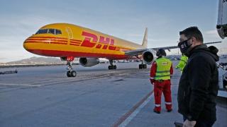 Έφτασε στην Ελλάδα η πρώτη μεγάλη παρτίδα 83.850 δόσεων του εμβολίου της Pfizer