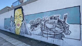Ένα μοντέρνο γκράφιτι δημιουργήθηκε στο γήπεδο "Φώτης Κοσμάς" στην Αλεξανδρούπολη