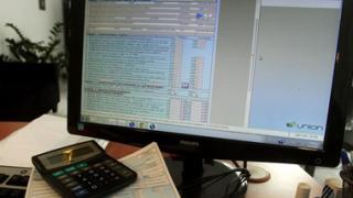 Διαθέσιμη η εφαρμογή για τα πιστοποιητικά ΕΝΦΙΑ.