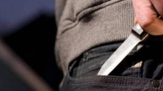 Θράκη: Μαχαίρωσαν και προσπάθησαν να εξαφανιστούν