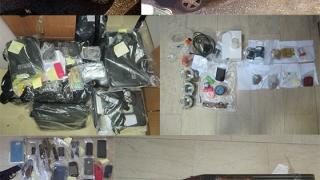 Μεγάλη επιτυχία της ΕΛ.ΑΣ: Εξαρθρώθηκε εγκληματική οργάνωση που διακινούσε ναρκωτικά στην ΑΜ-Θ.