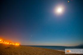 Αποχαιρετήσαμε το καλοκαίρι του 2012 υπό το φως της πανσελήνου.