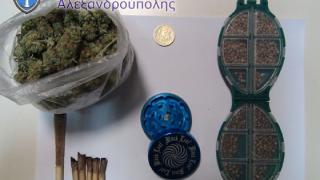 Επιχείρηση του Λιμενικού σε Θεσσαλονίκη - Σαμοθράκη: Δέκα συλλήψεις, κατάσχεση όπλων και ναρκωτικών 