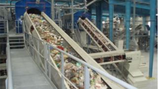 'Φρένο' στο έργο διαχείρισης απορριμμάτων και στην ΑΜ-Θ.