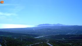 Maronia'nın batı tarafına bakarak.