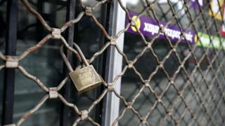 Xιλιάδες 'λουκέτα' σε Μακεδονία και Θράκη.