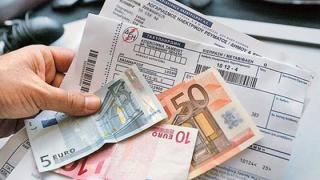 Δεν θα κοπούν νερό, ρεύμα και τηλέφωνο όσο οι τράπεζες είναι κλειστές.