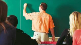 Αλεξανδρούπολη: Το Πολυκοινωνικό ζητά εθελοντές Μαθηματικούς και Φιλολόγους