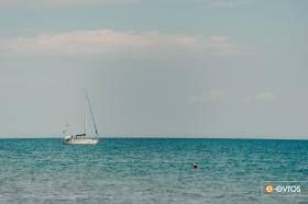 Yunanistan yaz aylarında güzeldir.