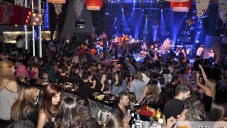 Ανεβασμένο 'Ladies night' στο Pico plus, στην Αλεξανδρούπολη.