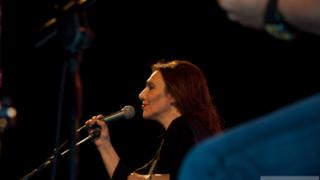 H Ελένη Βιτάλη live στην Αλεξανδρούπολη (video).
