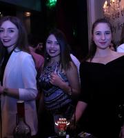 Σε κάθε party Bad Bulls η διασκέδαση στο Prive suite χτυπάει... "κόκκινο"!