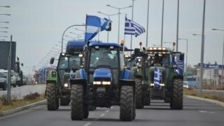 «Ζεσταίνουν» τις μηχανές των τρακτέρ οι αγρότες - Ξεκινούν κινητοποιήσεις