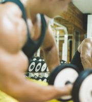 Who is Σπύρος;