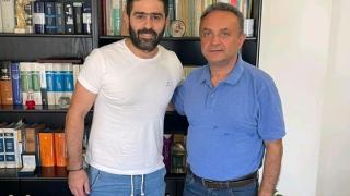 Ο Σταύρος Κελέτσης στηρίζει τους μελισσοκόμους του Έβρου 