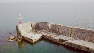 Μάκρη: Απαγορεύσεις στο λιμανάκι που καταρρέει – Με καθυστέρηση ετών ξεκινούν (;) τα έργα σωτηρίας