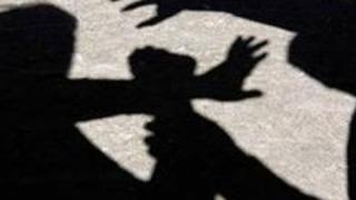 Άγρια συμπλοκή αστυνομικών και αντιεξουσιαστών στην Ορεστιάδα.