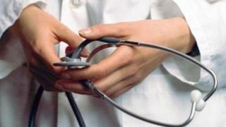 Ιατρικοί Σύλλογοι ΑΜΘ: «Έρχονται δυσκολότερες ημέρες από αυτές της πανδημίας»