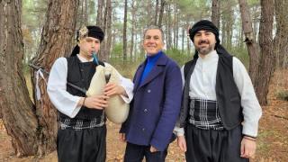 Η εκπομπή "Κυριακή στο Χωριό Ξανά" κάνει Πρωτοχρονιά στη Δαδιά (video)