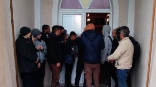 Έβρος: Παράνομοι μετανάστες βρήκαν καταφύγιο στην εκκλησία του Διλόφου